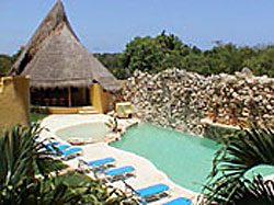 hotel swimming pool